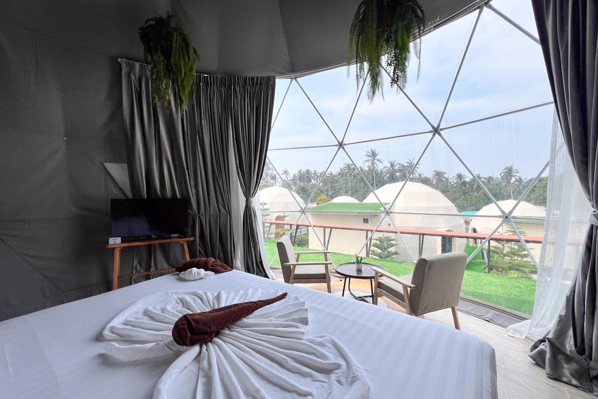 Sunny Side Resort Тау Экстерьер фото